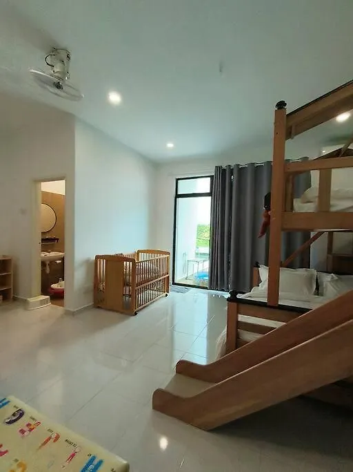 Playhouse Fun4Kids 22Pax 6R5B Vila Malacca